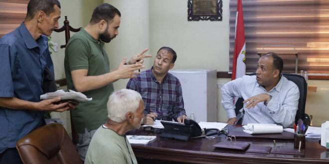الأستاذ حسين الزمقان