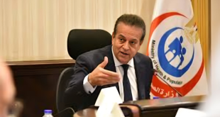 الدكتور خالد عبد الغفار