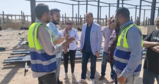 سكرتير عام قنا يتفقد مشروع شادر الأربعين