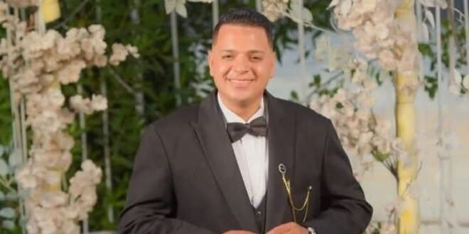 الشاب كريم معوض أبو الوفا