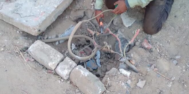 فصل الكهرباء والمياه عن المتقاعسين عن سداد مستحقات أملاك الدولة بقرية هو