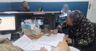 توقيع 3 عقود عمل لمواطنات من ذوي الهمم بقنا