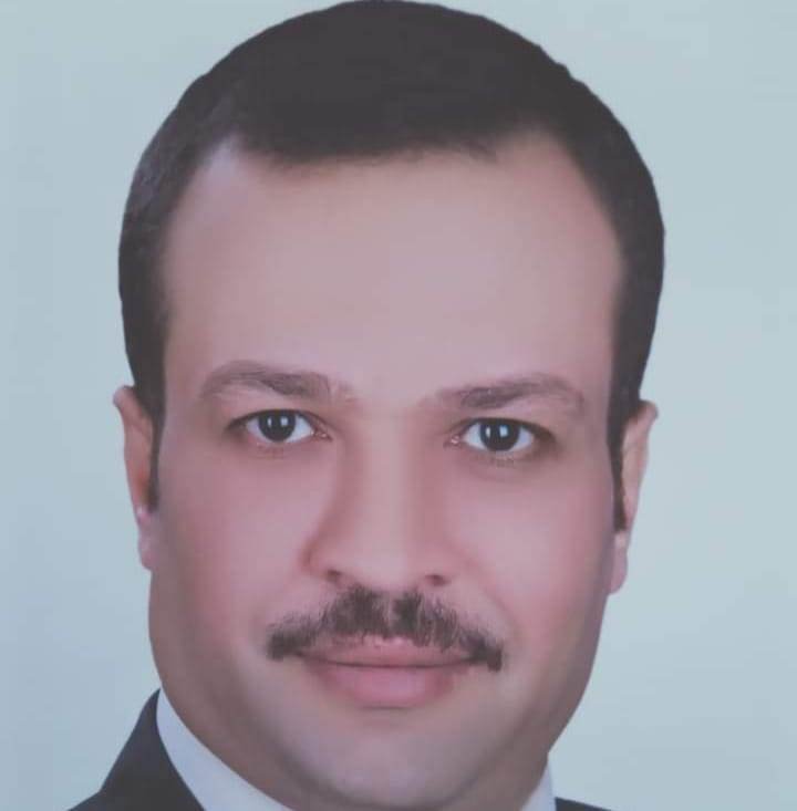 رئيس محكمة قنا