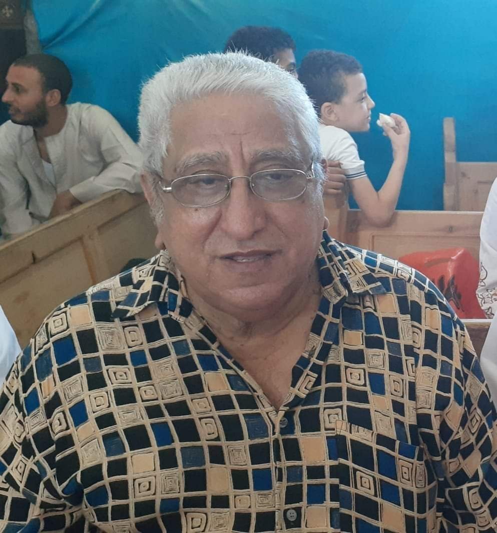 الدكتور ثروت صيدلي نجع حمادي