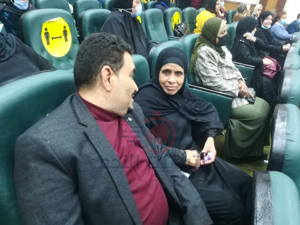 الأم المثالية بقنا