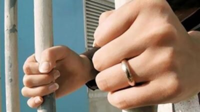 قطع أصابع ضرتها في أبوتشت