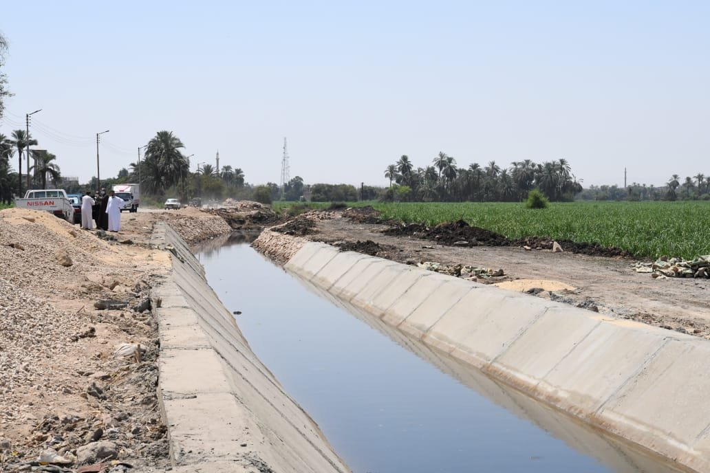 محافظ قنا في مركز قوص