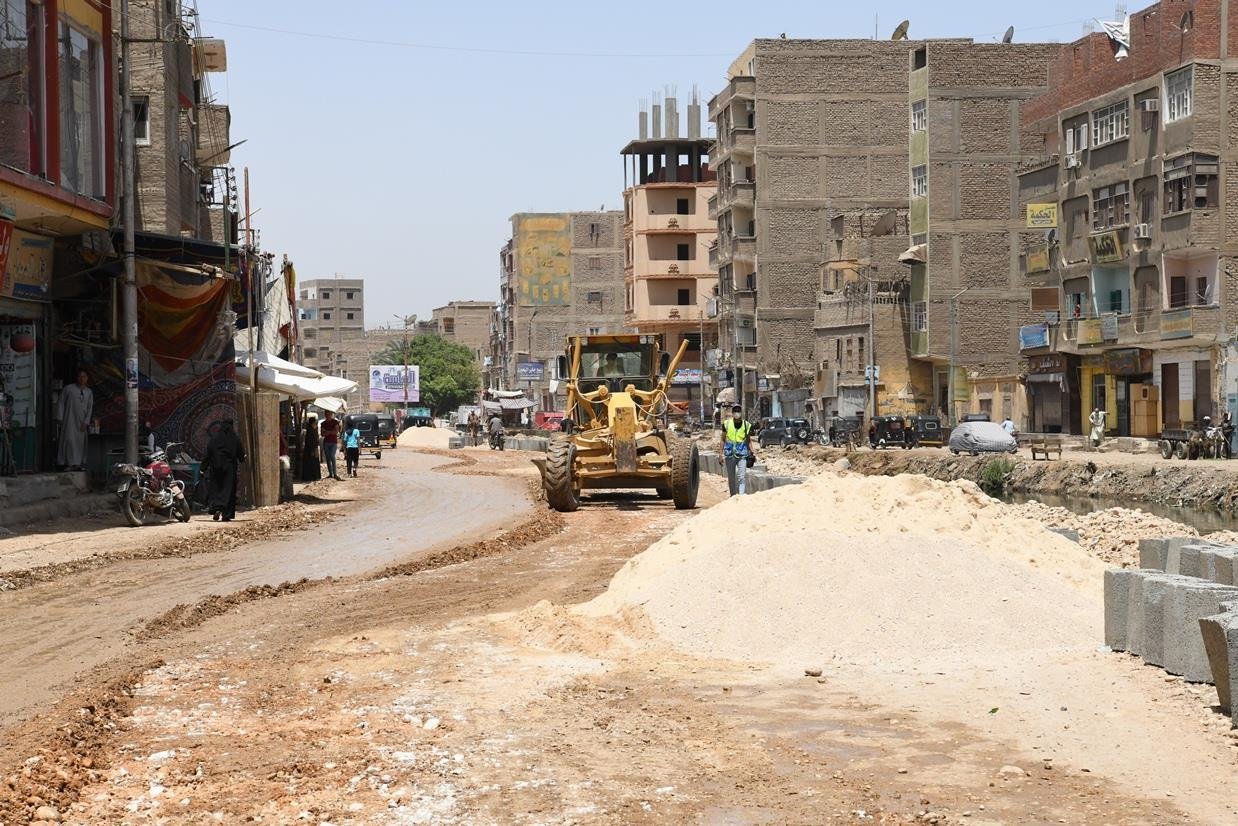 رصف شوارع أبوتشت