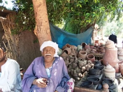 بائع الفخار في أبوتشت