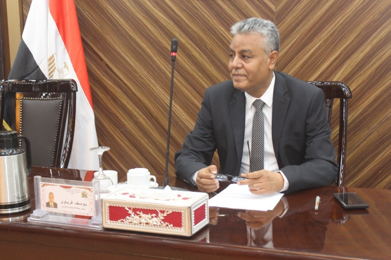 شروط المدن الجامعية بقنا