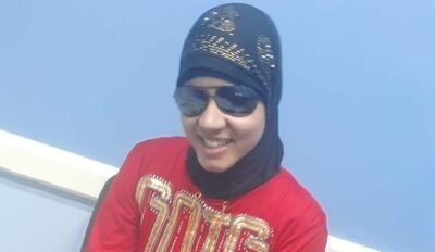 فتاة مركز قفط في قنا