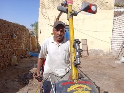 نموذج طائرة متحرك