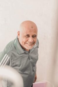 محمود الحبكي فنان من نجع حمادي