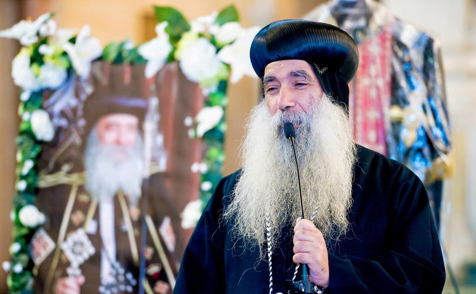 الأنبا كيرلس أسقف نجع حمادي