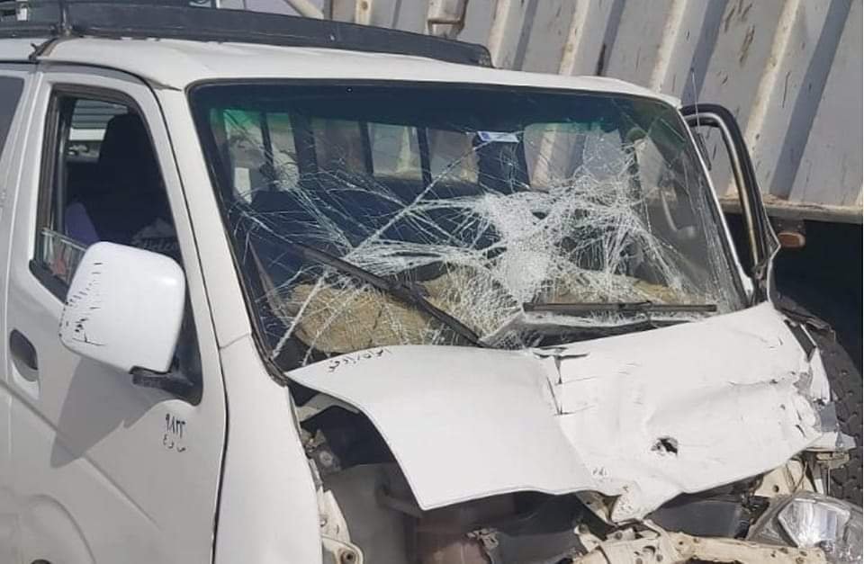 إصابة 14 شخص بينهم رضيعة في نجع حمادي