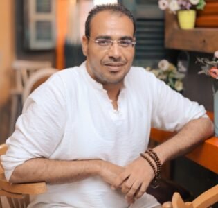 المحامي أحمد عبد الغني