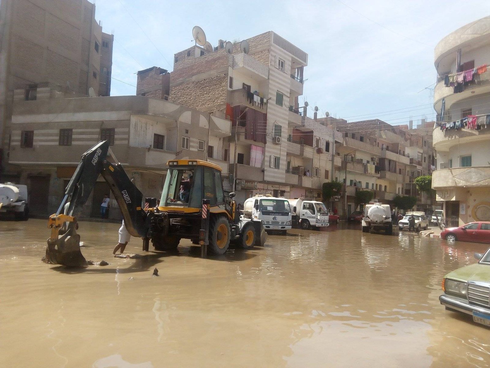 كسر الراهبات في نجع حمادي