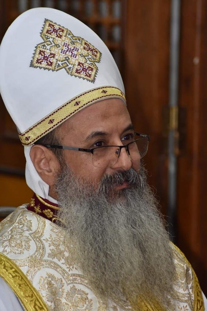 القس عازر في نجع حمادي