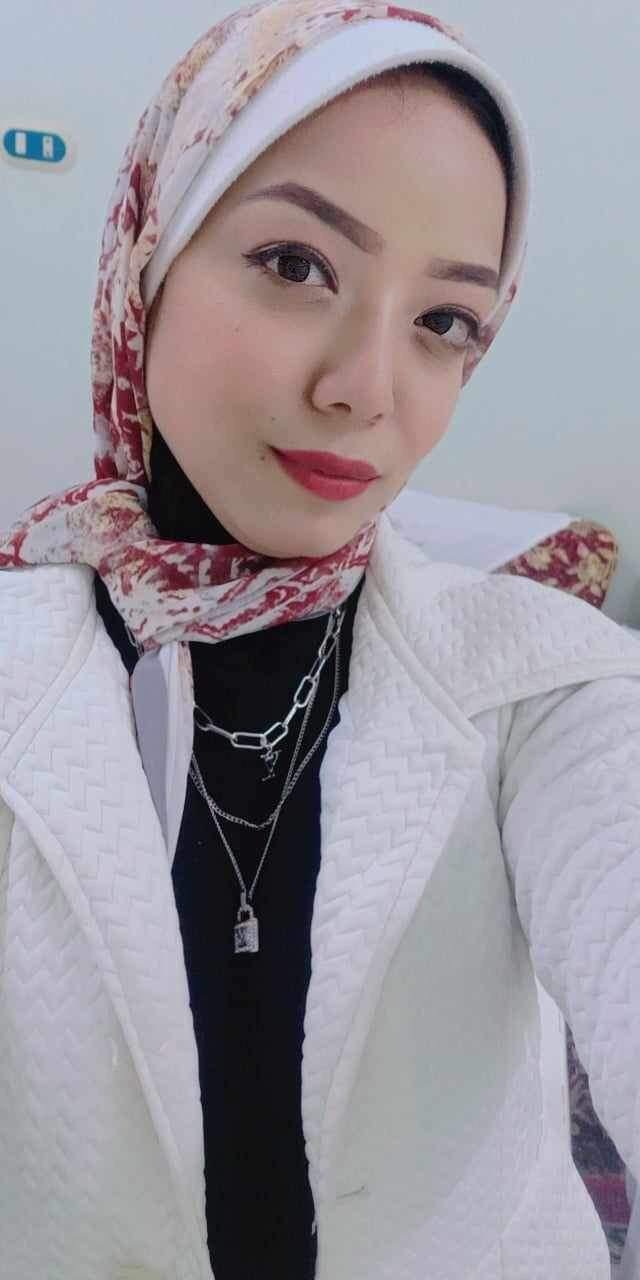 مدربة كرة القدم النسائية