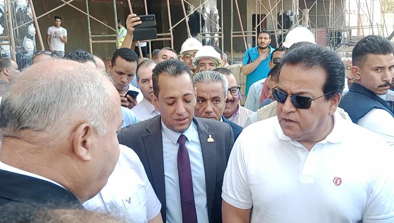 وزير الصحة في نجع حمادي