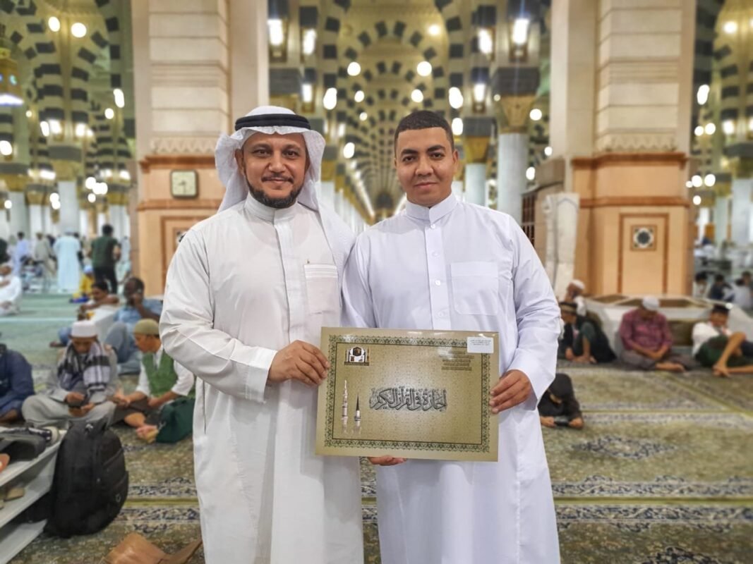 ابن مركز فرشوط سفير القرأن