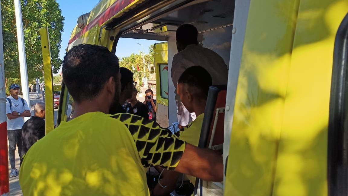 تبرع طلاب جامعة جنوب الوادي في قنا