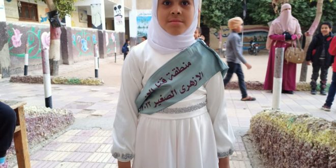 الطفلة المعجزة في نجع حمادي