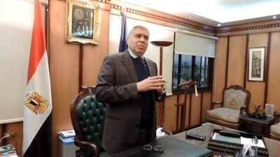 اللواء قاسم محافظ المنيا الأسبق