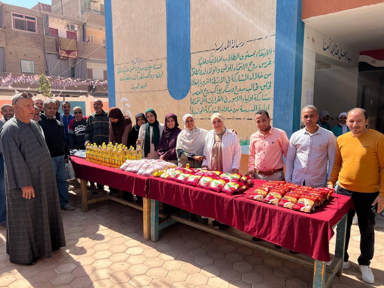 مبادرة "أهالينا أولى"