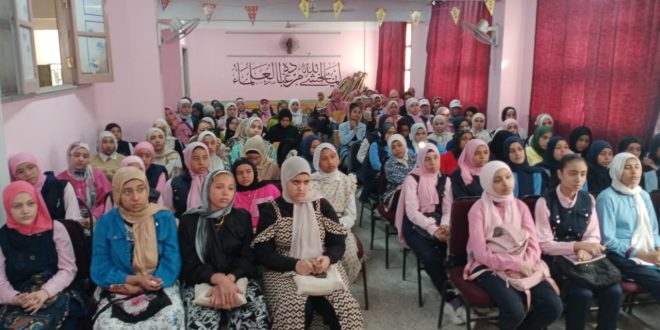 المراجعات النهائية لطلاب الشهادتين الإعدادية والثانوية العامة