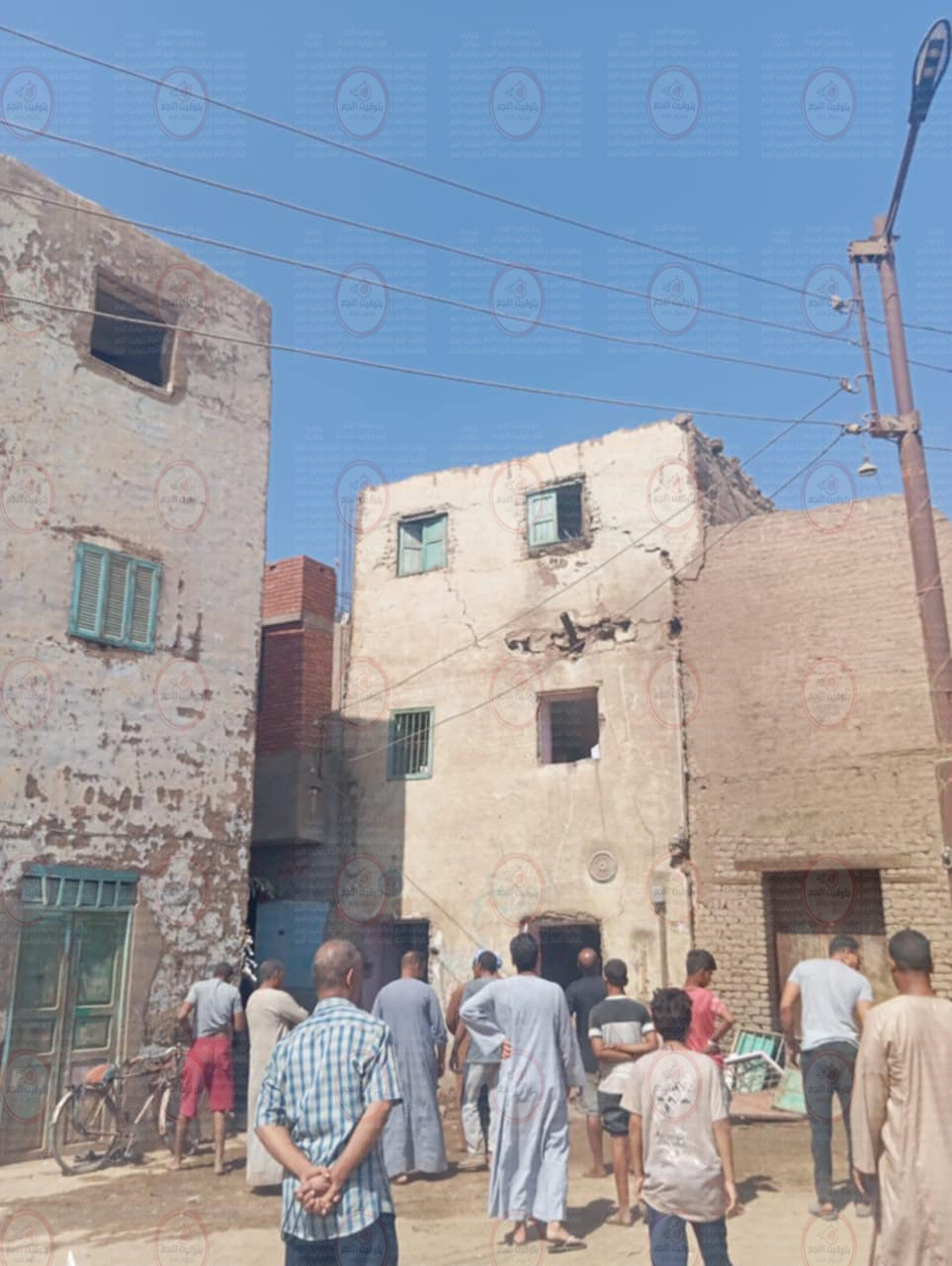 انهيار منزل في دندرة