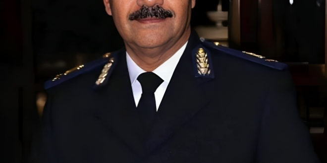 اللواء طارق عيسى