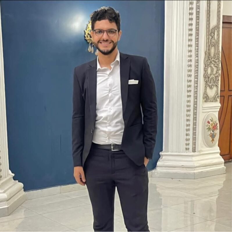 الصيدلي أبانوب نشأت