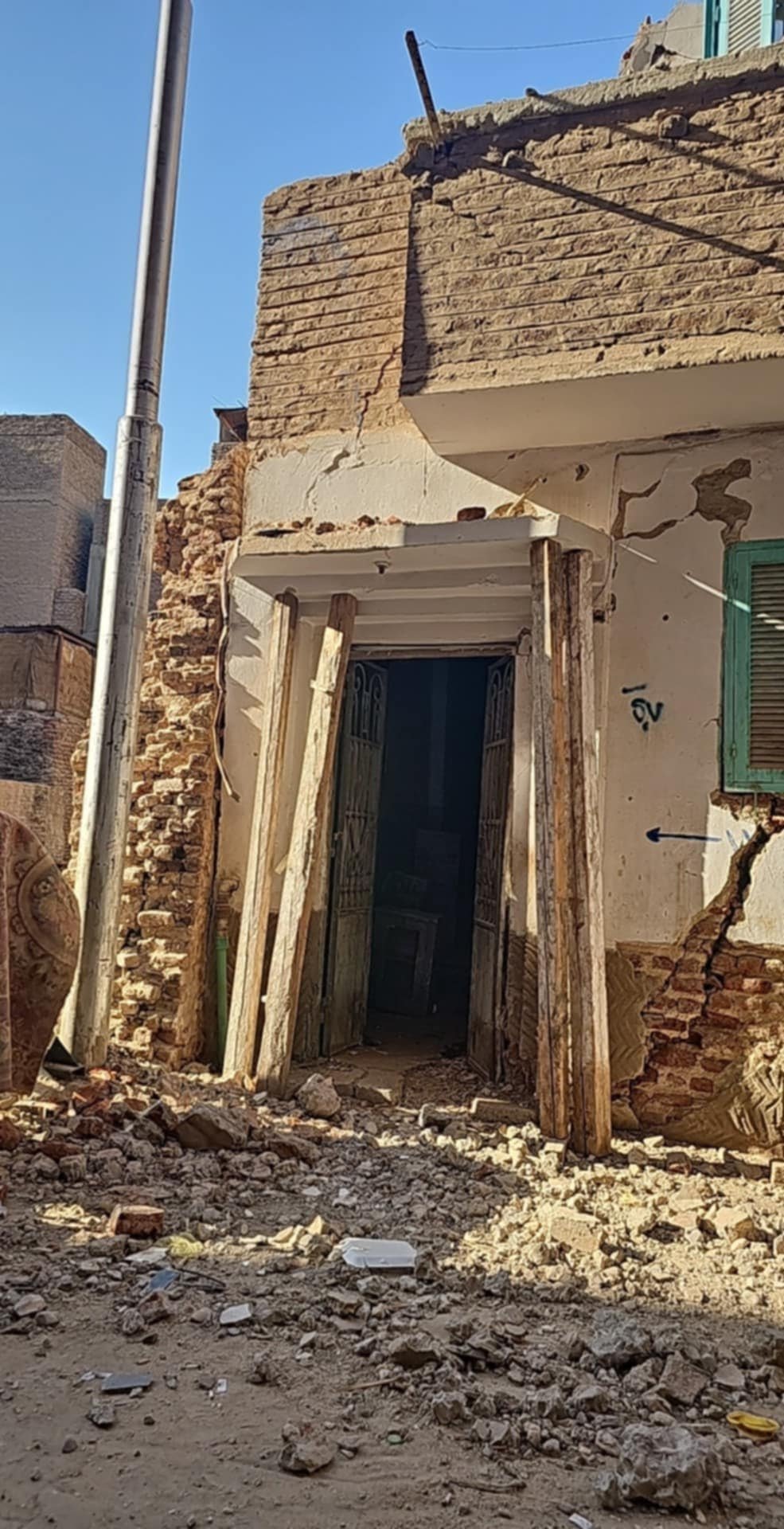 القبض على شاب نقّب عن الآثار