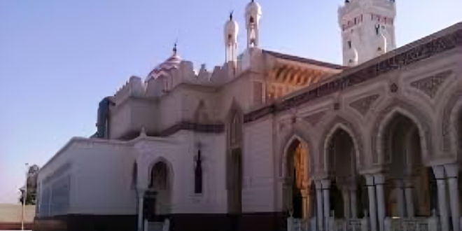مسجد عبدالرحيم القنائي