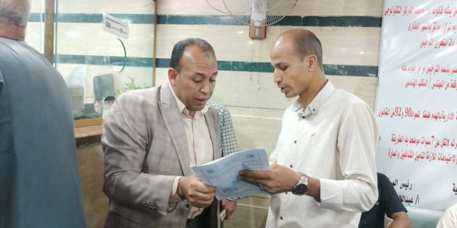 الأستاذ حسين الزمقان