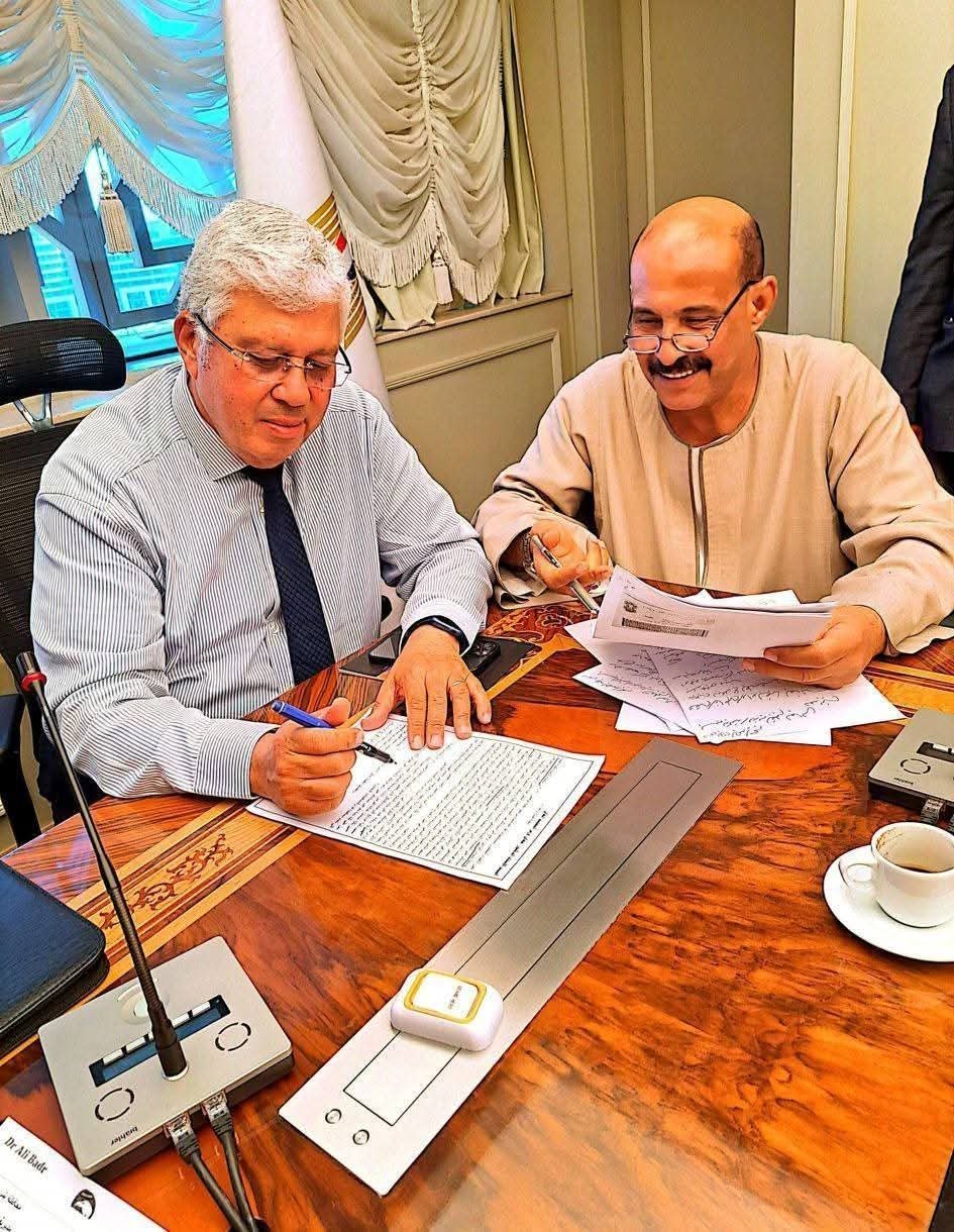 النائب فتحي قنديل