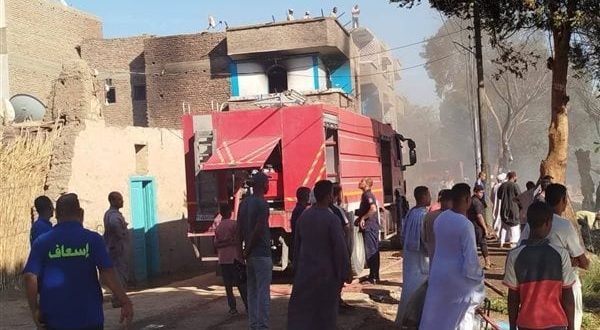 اندلاع حريق بقرية الأشراف