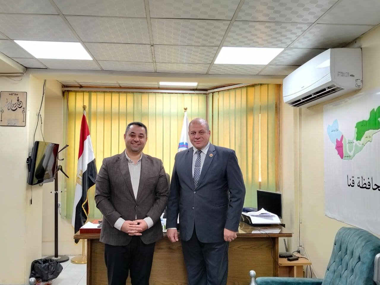 الدكتور أحمد محمود صادق