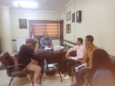 الأستاذ حسين الزمقان