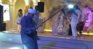 وفاة قريب عروسين داخل قاعة أفراح في نجع حمادي
