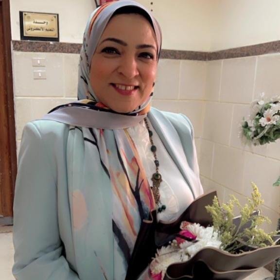 الدكتورة سمية عبد الراضي