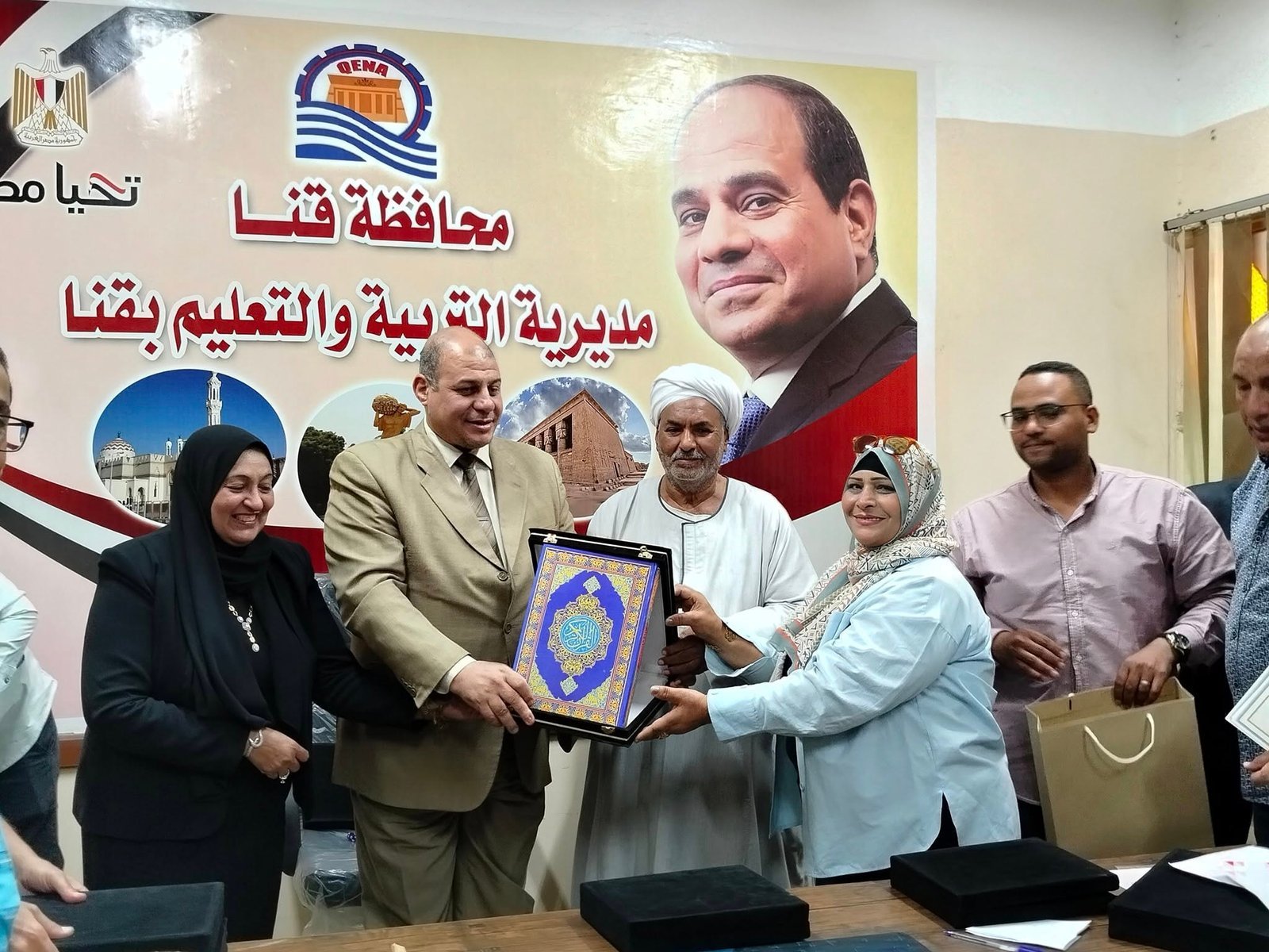 تكريم الفائزين بمسابقات التربية الفنية والموسيقية