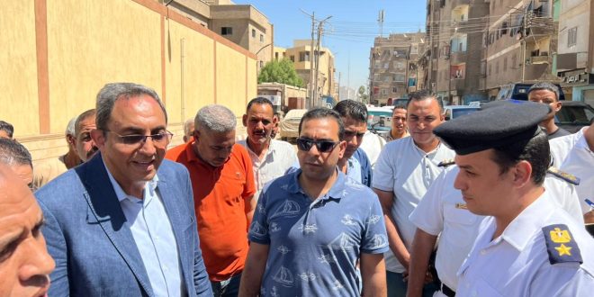 نقل الباعة الجائلين إلى السوق الحضاري