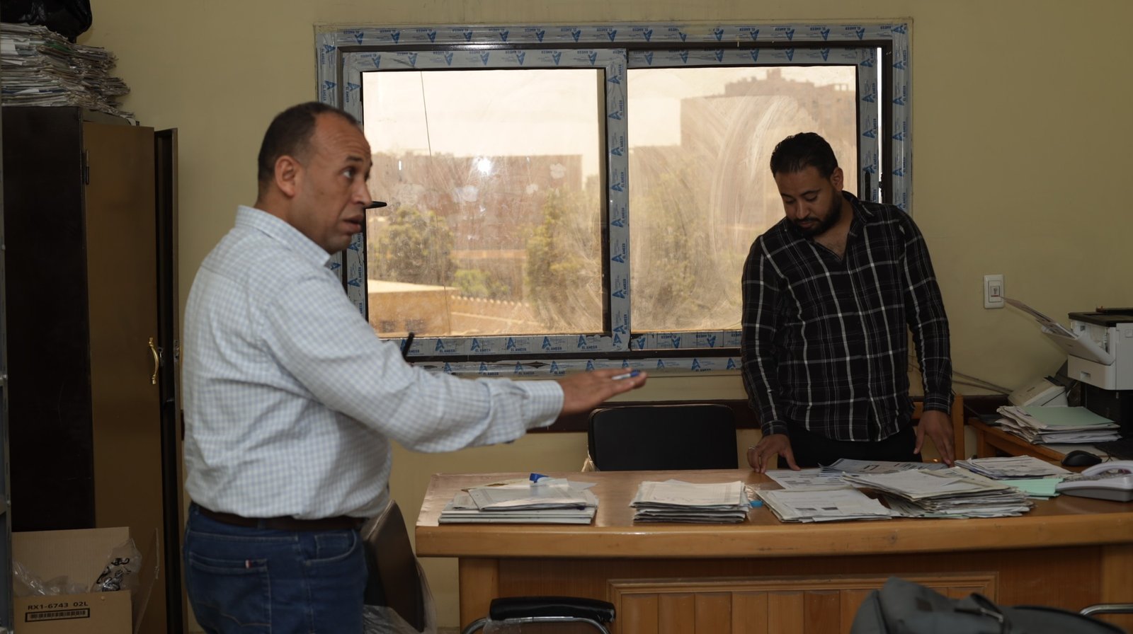 الأستاذ حسين الزمقان