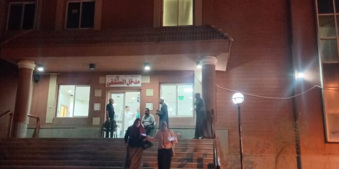 تشغيل التيار الكهربائي بمستشفى قفط التخصصي،