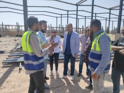 سكرتير عام قنا يتفقد مشروع شادر الأربعين