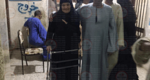 مسنة تشارك في انتخابات مجلس النواب