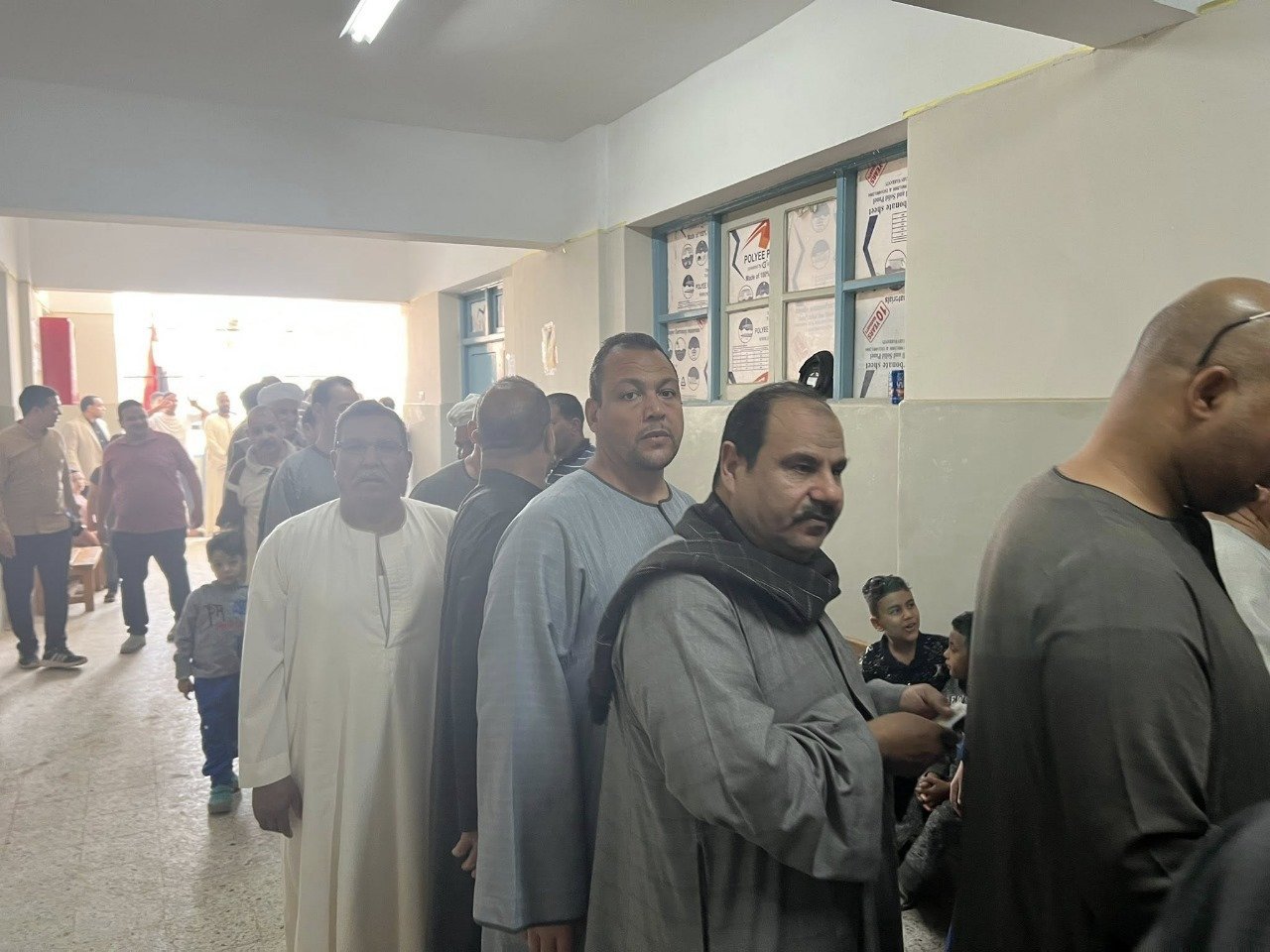 كبار السن يتصدرون المشهد