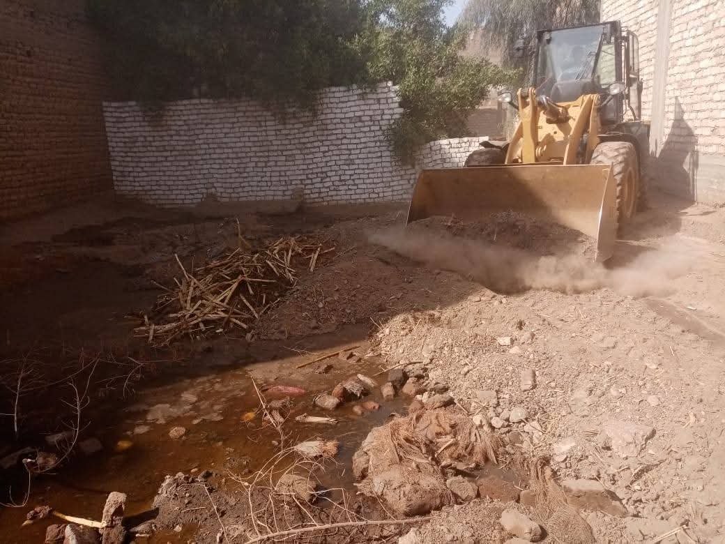 إنهاء أزمة تجمع المياه بفرشوط